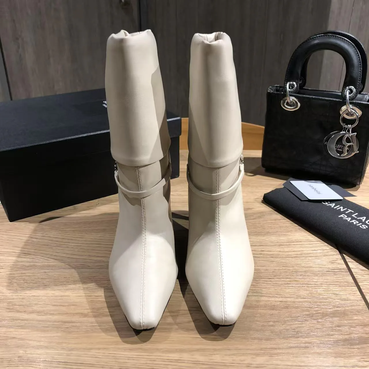 Ботильоны Женские Saint Laurent 19308394