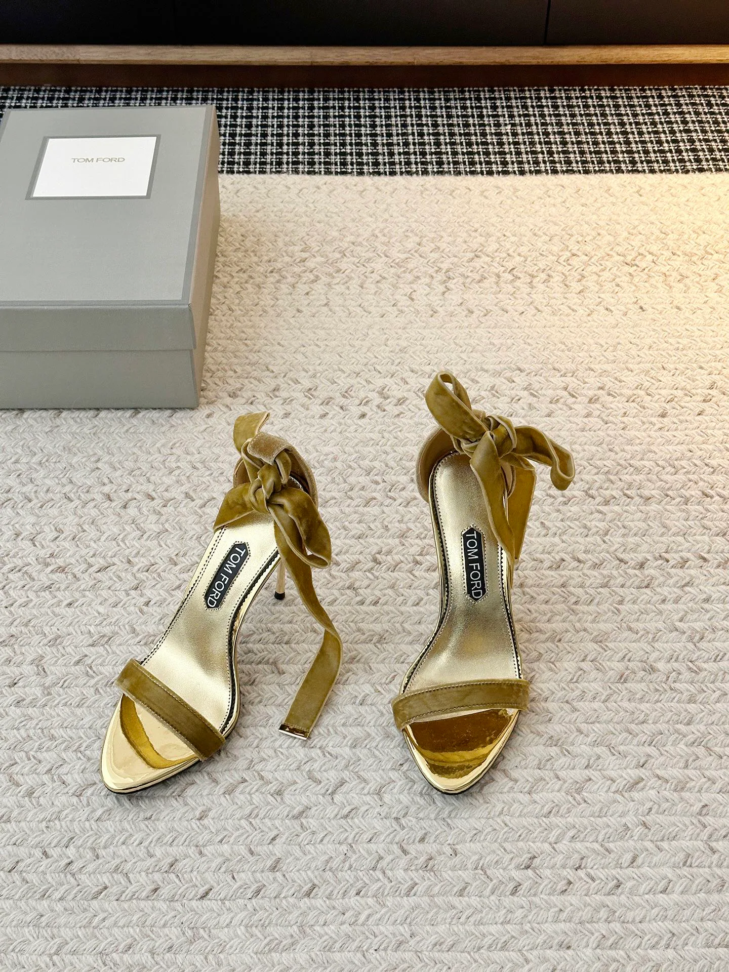 Босоножки Женские Tom Ford 11194379