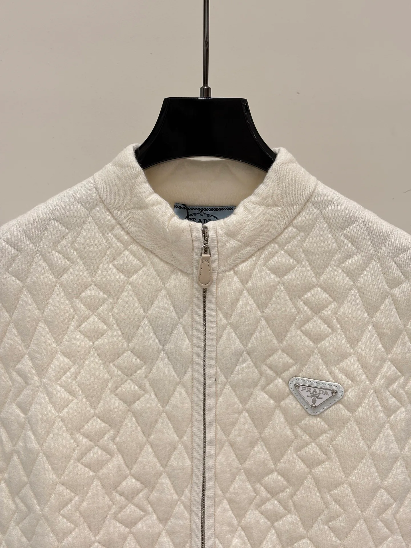 Жилеты Женские Prada 18706583