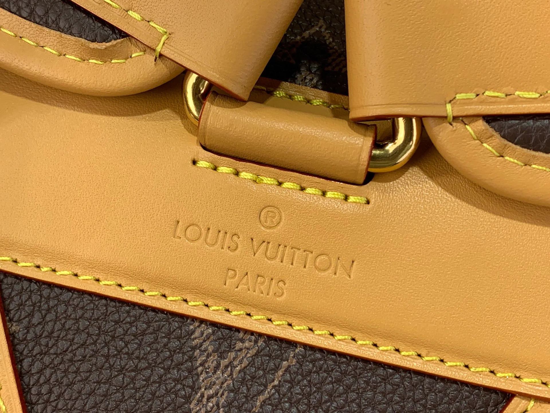 Классические Сумки Женские Louis Vuitton 12623277