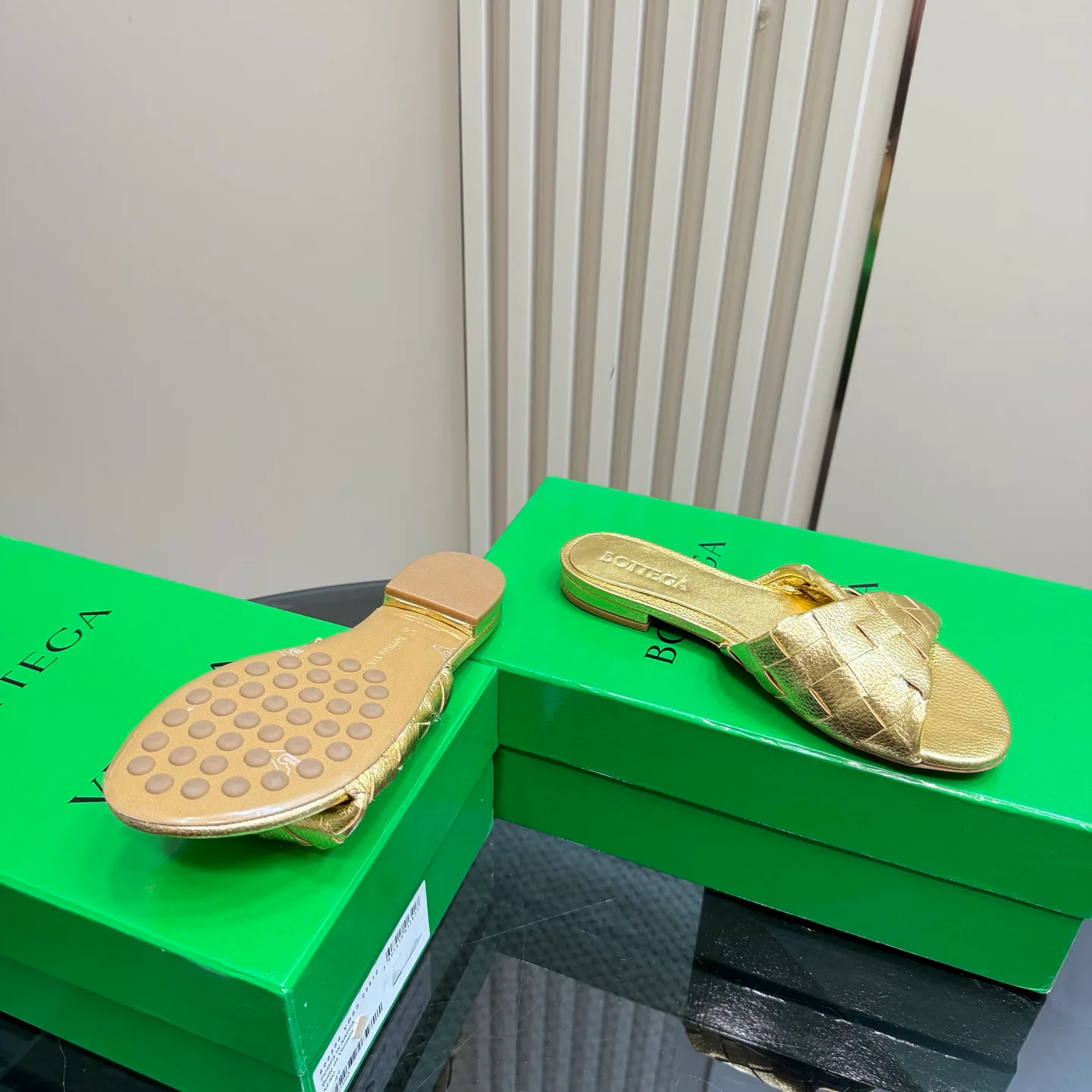 Шлепанцы Женские Bottega Veneta 13759