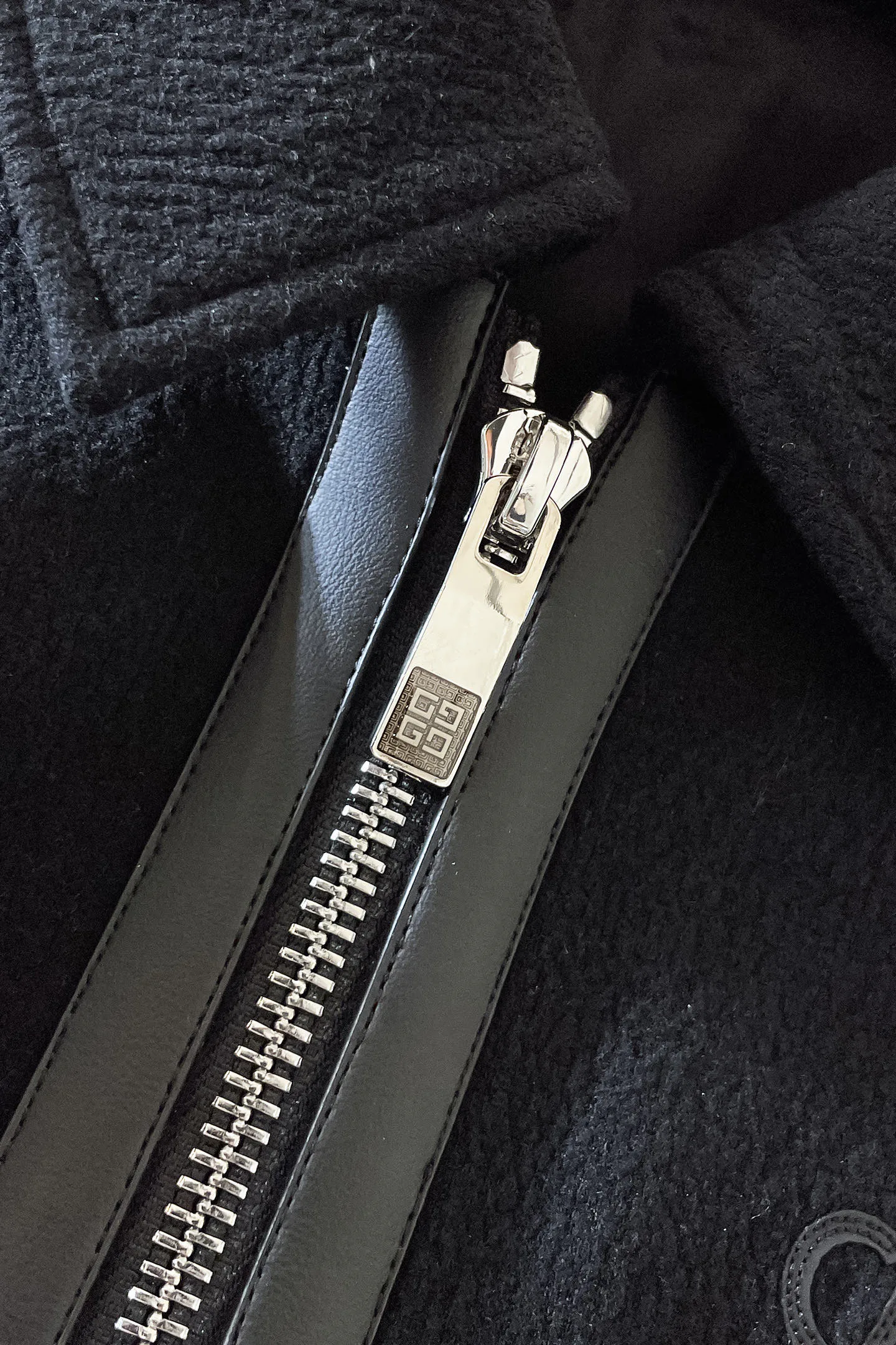 Куртки И Пуховики Мужские Loewe 1968650