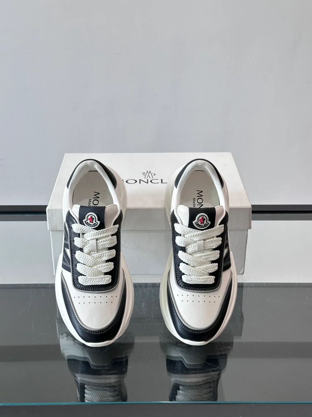 Кроссовки Женские Moncler 17498039