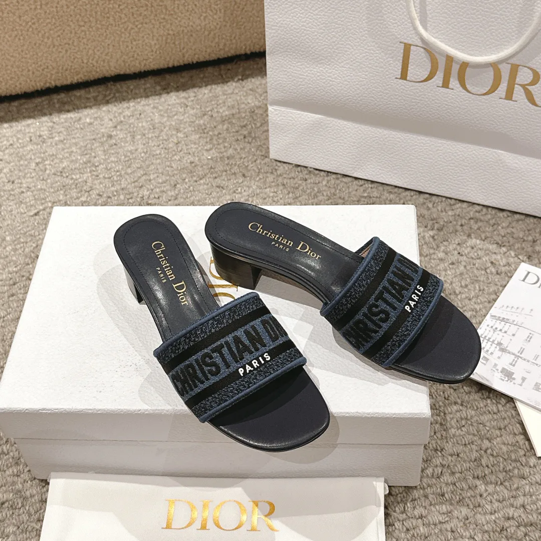 Туфли Женские Christian Dior 11599983