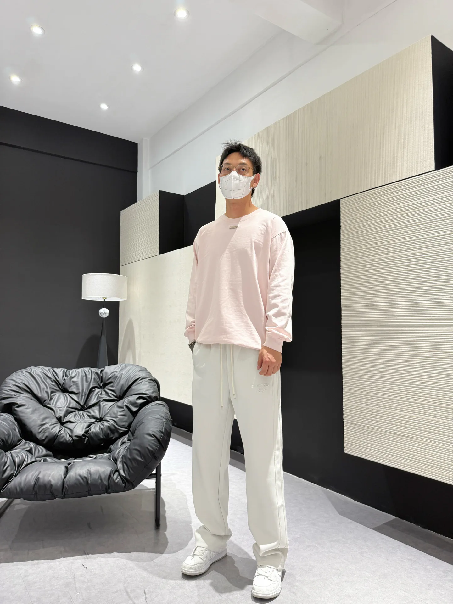 Брюки Мужские Balenciaga 135500