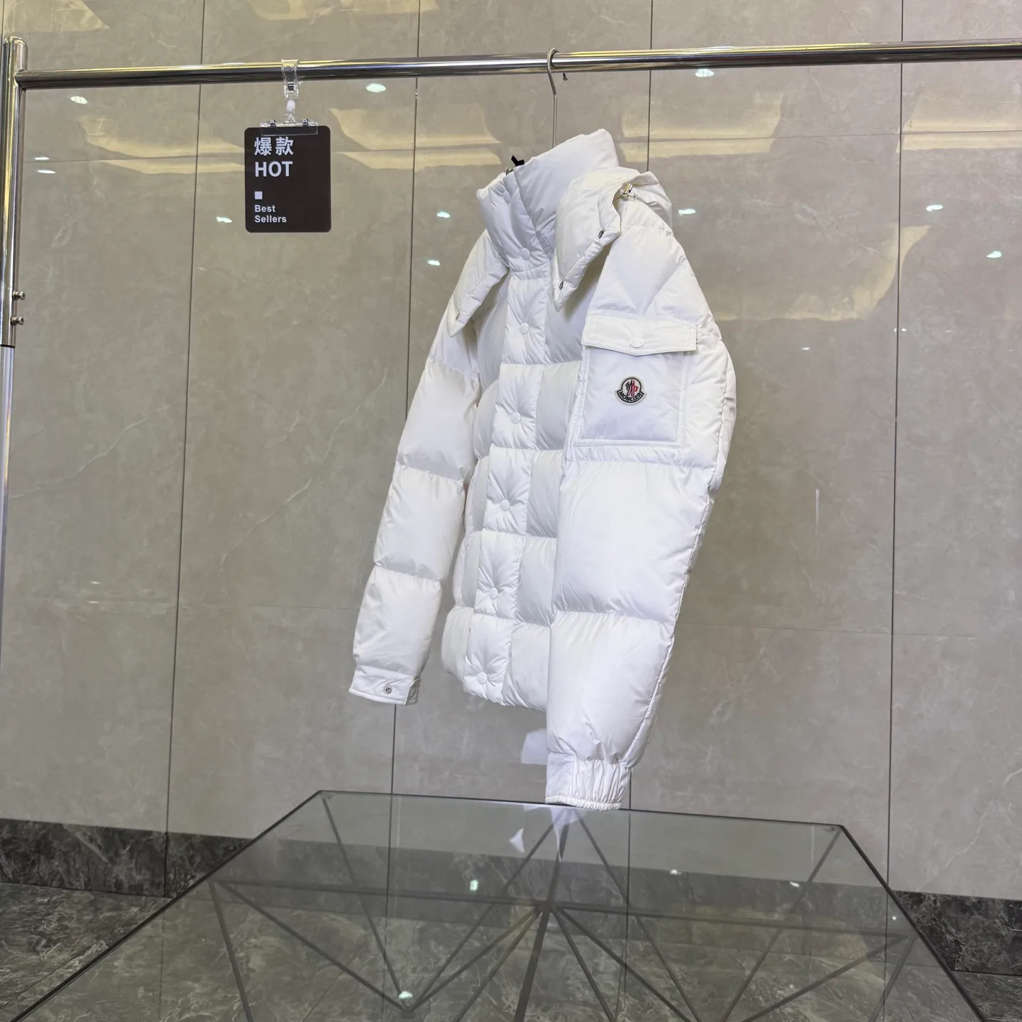 Куртки И Пуховики Женские Moncler 17949513