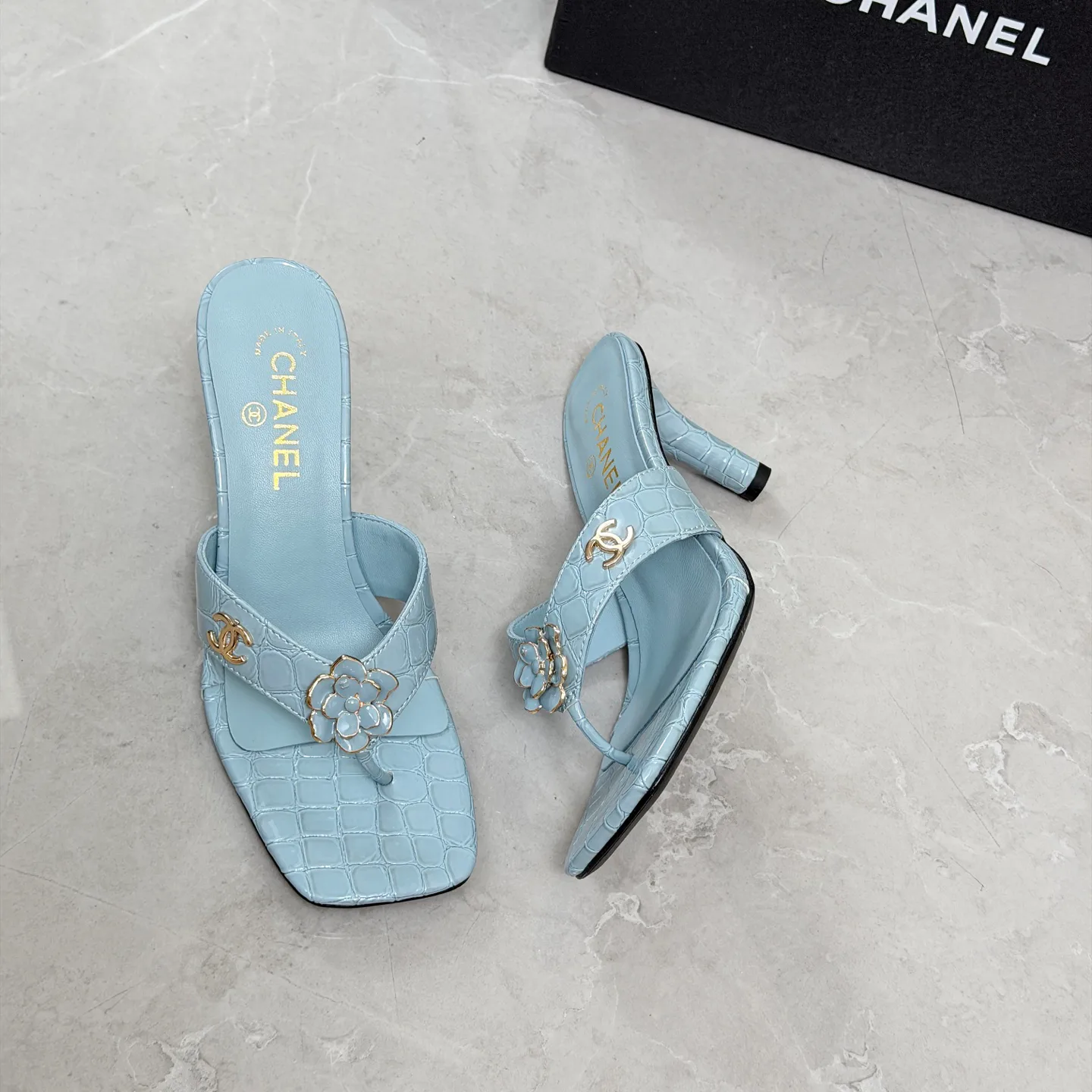 Босоножки Женские Chanel 17335025