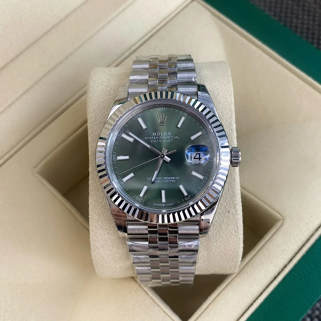 Часы Женские Rolex 18256637