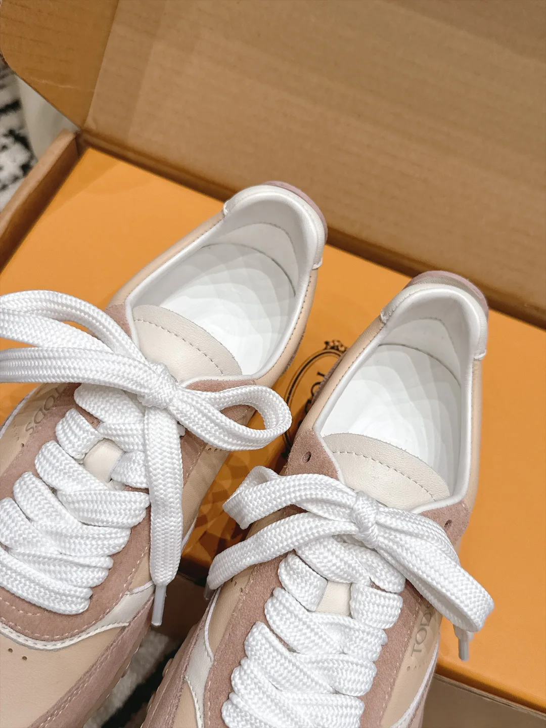 Кроссовки Женские Tod's 18490694