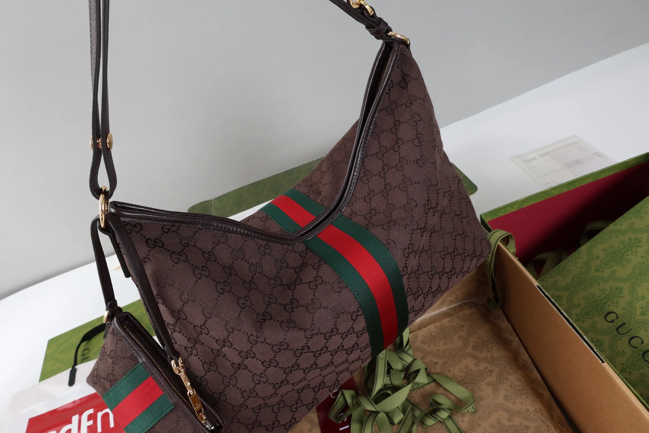 Классические Сумки Женские Gucci 18250604
