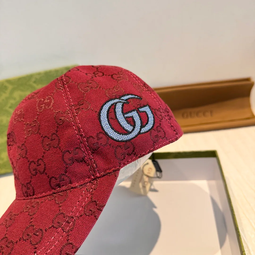 Головные Уборы Gucci 11529592