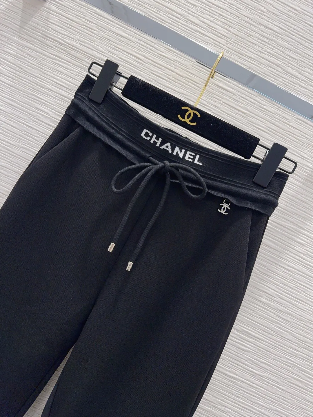 Брюки Женские Chanel 18410710