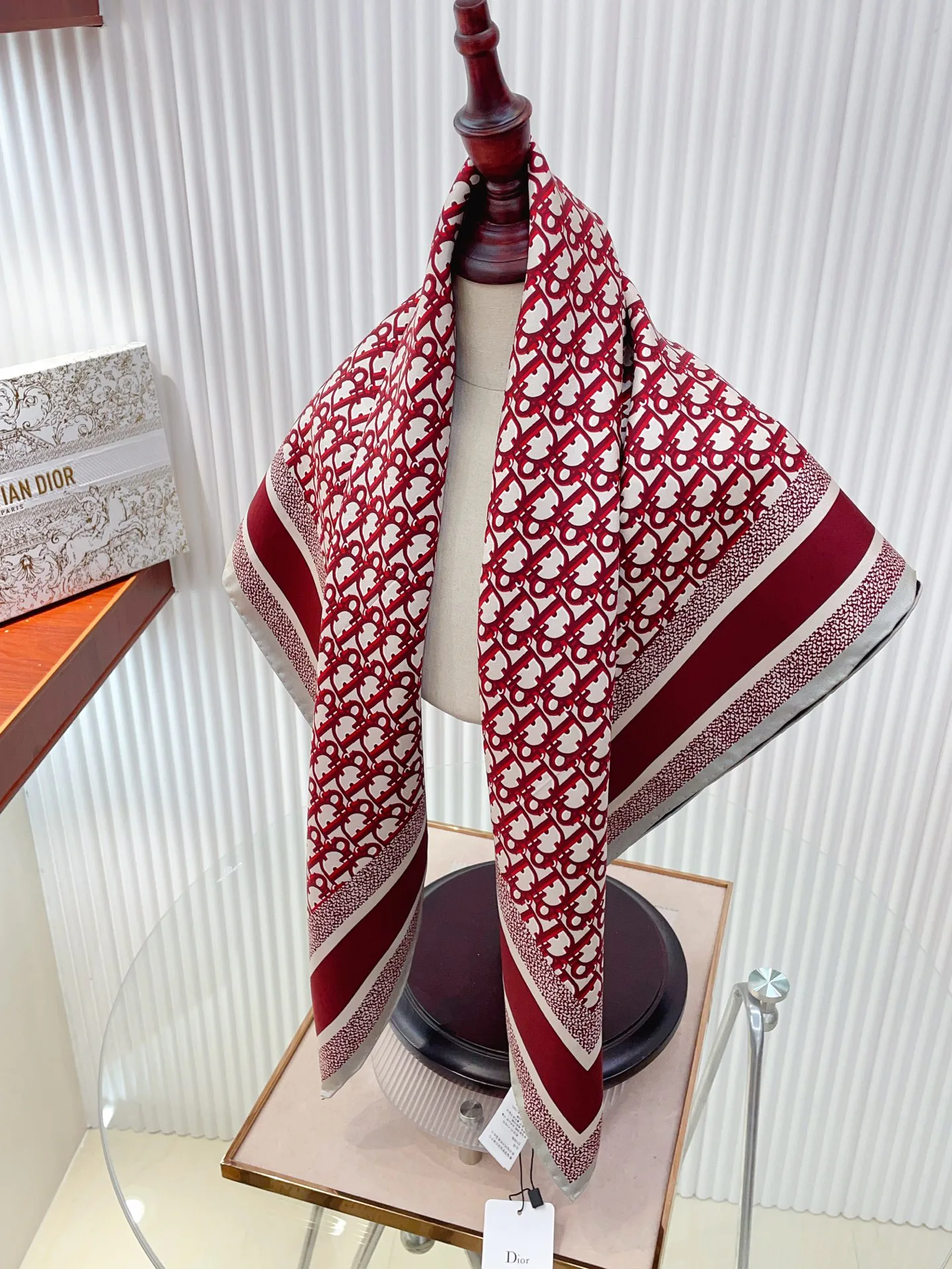 Платки Christian Dior 10416072