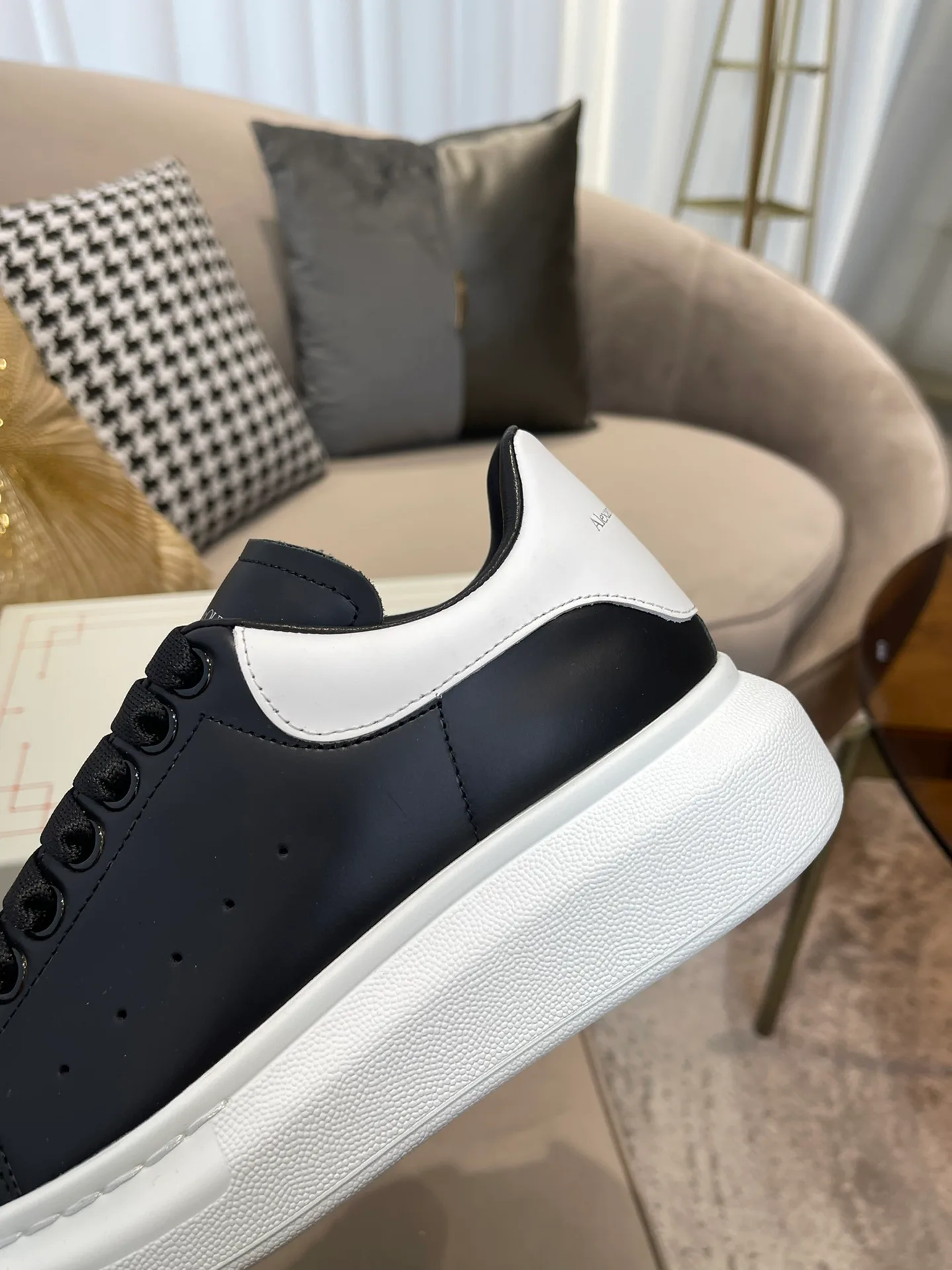 Кеды Женские Alexander Mcqueen 13287246