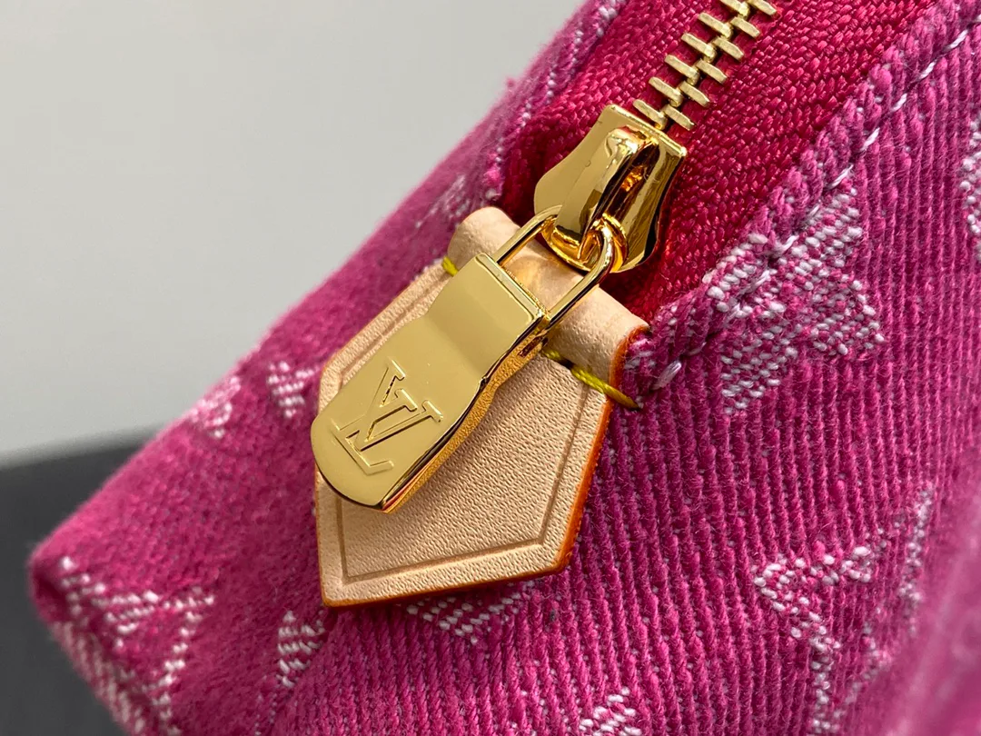 Клатчи Женские Louis Vuitton 11778118