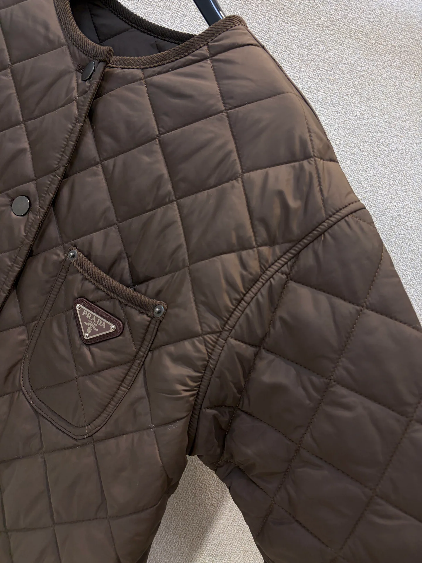 Куртки И Пуховики Женские Prada 18721639