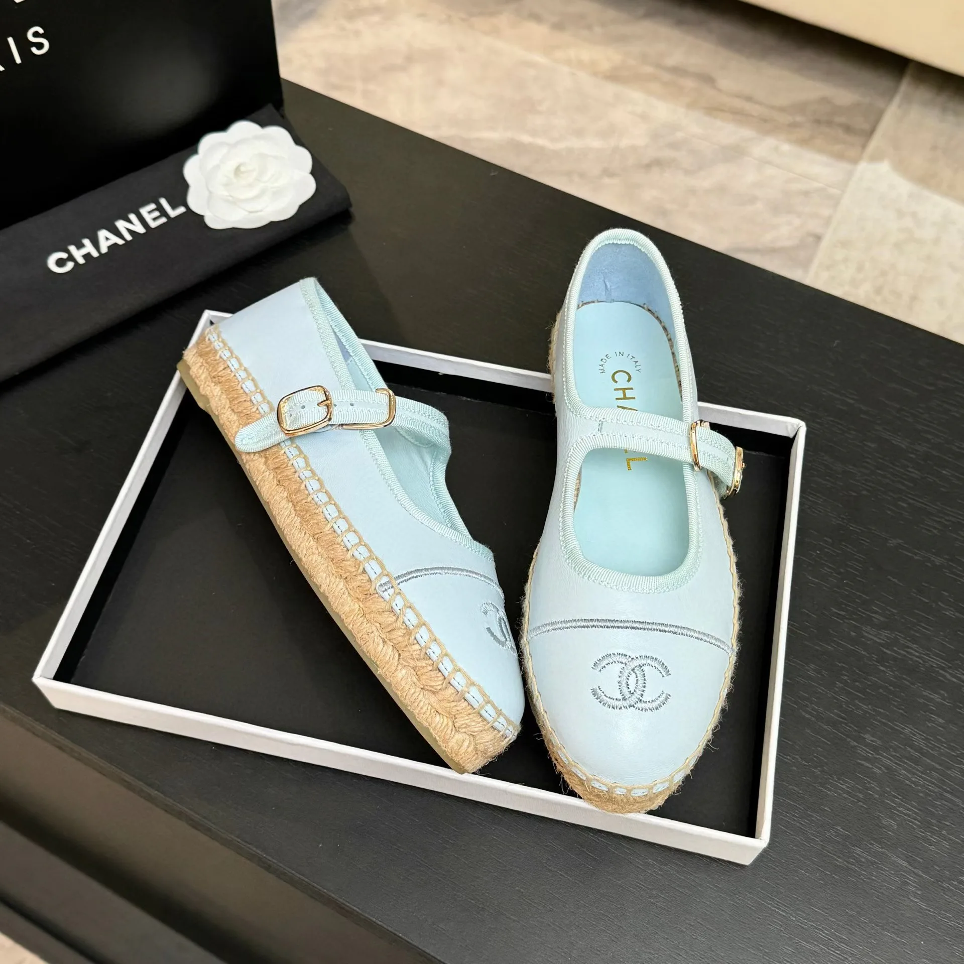 Туфли Женские Chanel 17524753