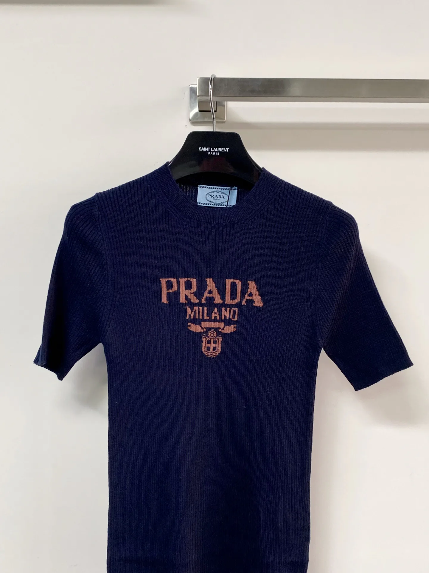 Футболки Женские Prada 11946195