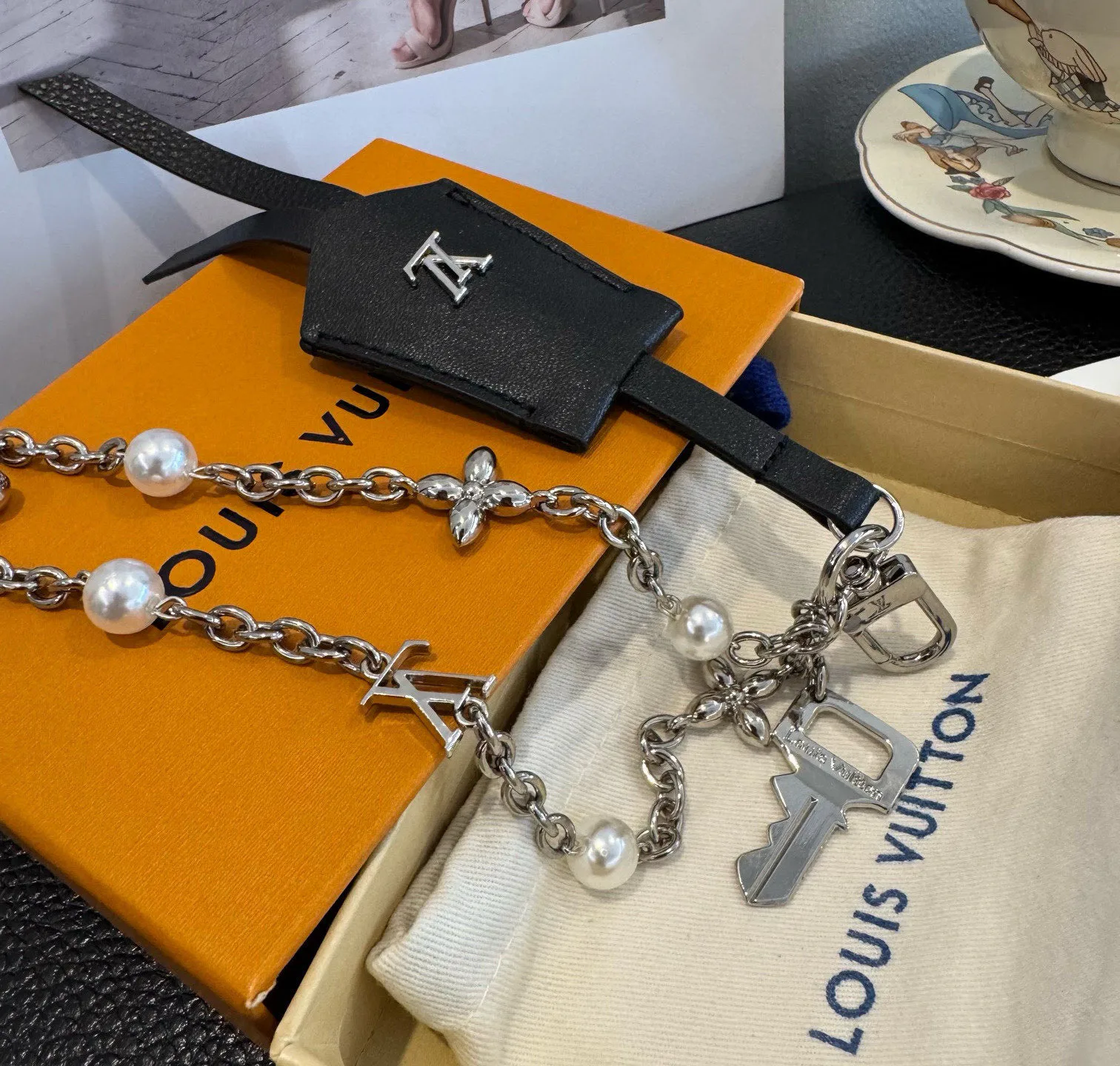 Ключницы Louis Vuitton 427539