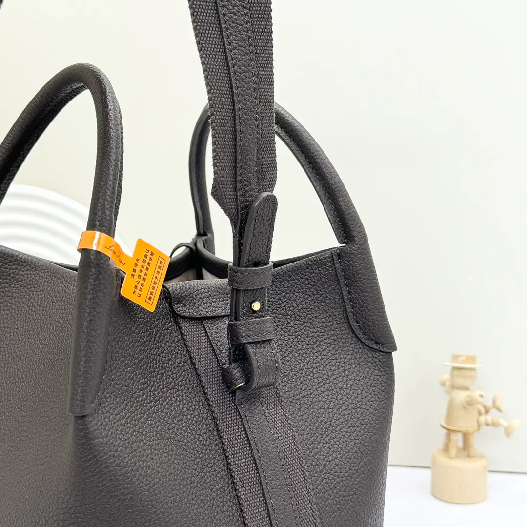 Классические Сумки Женские Loro Piana 11472602