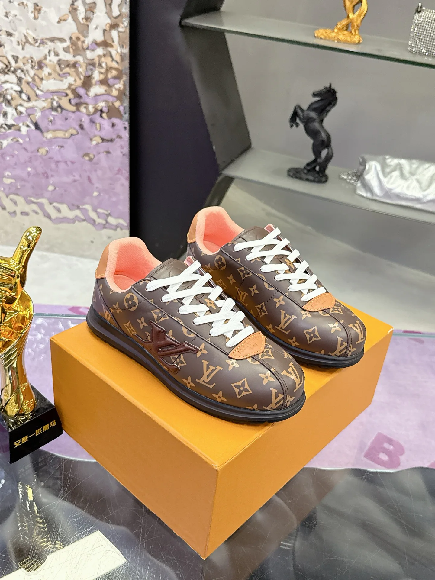 Кроссовки Мужские Louis Vuitton 52641