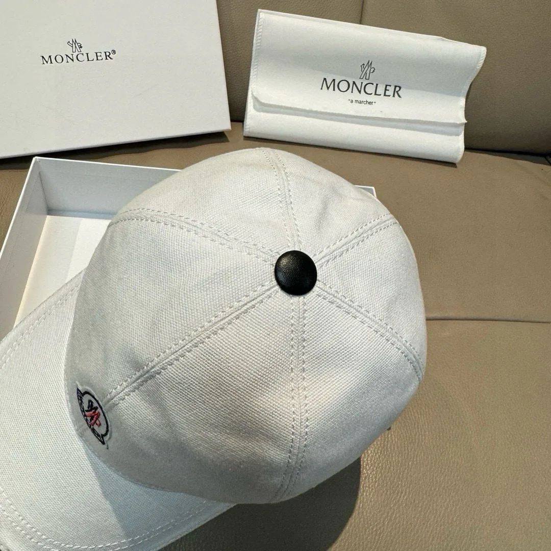 Головные Уборы Moncler 17604849