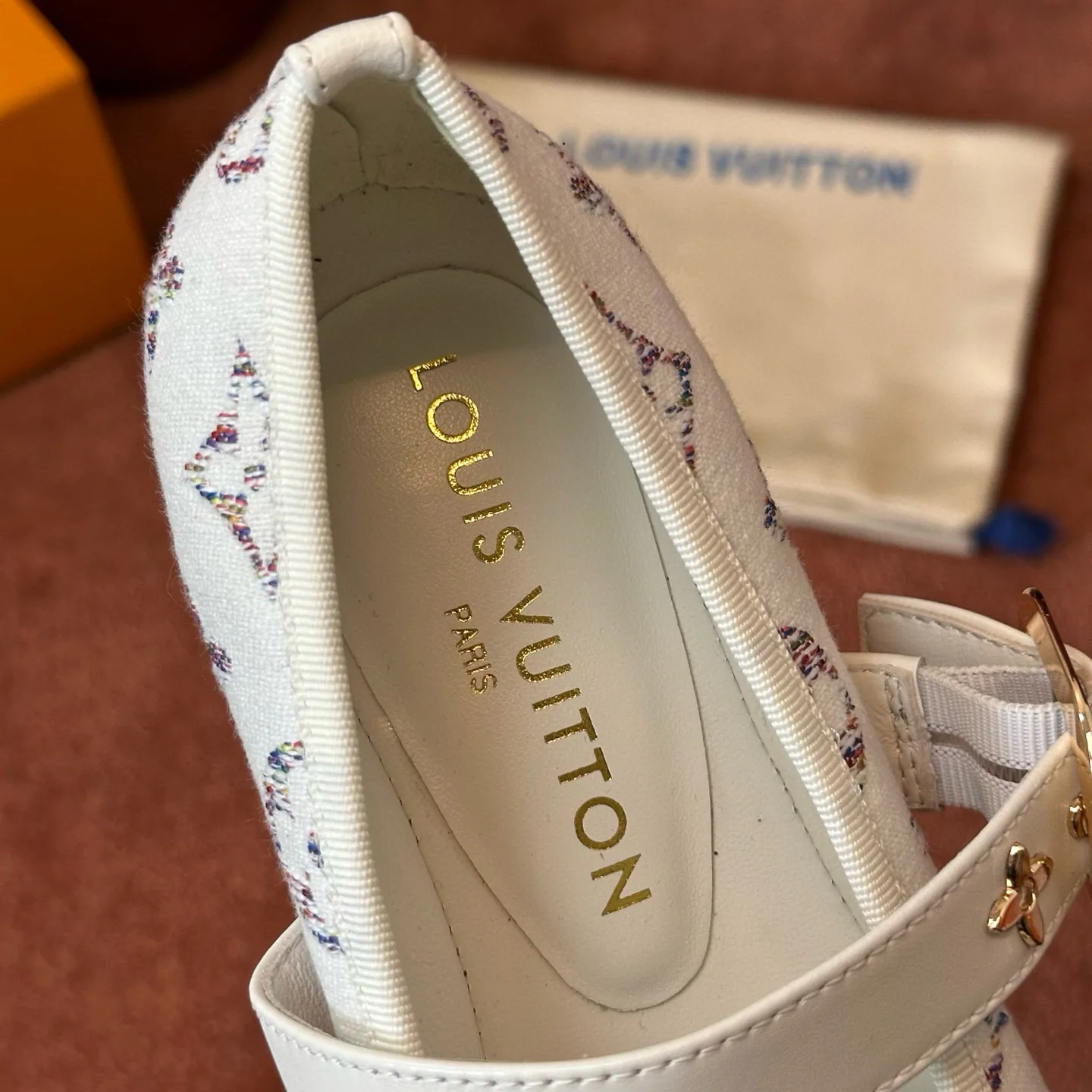 Балетки Женские Louis Vuitton 24622