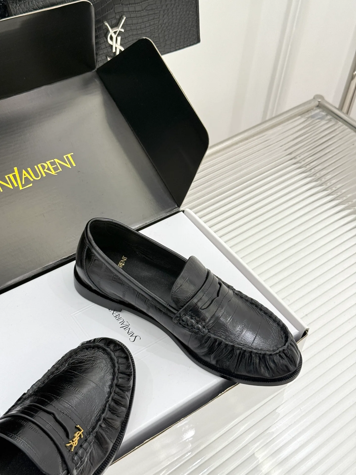 Лоферы И Мокасины Женские Saint Laurent 17514978