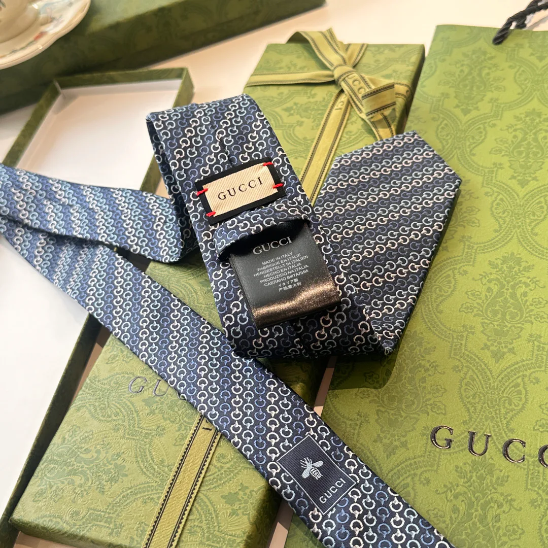 Платки Gucci 18003457