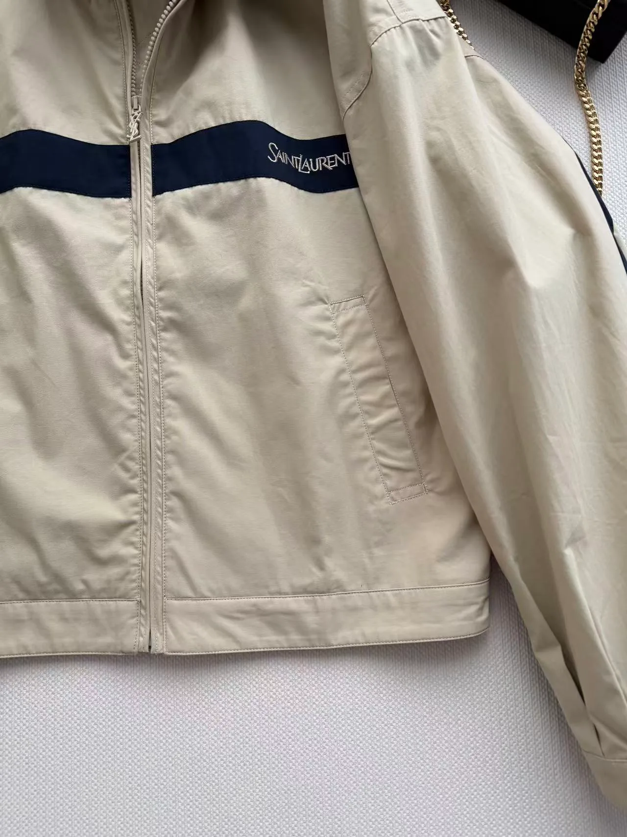 Куртки И Пуховики Женские Saint Laurent 18601941