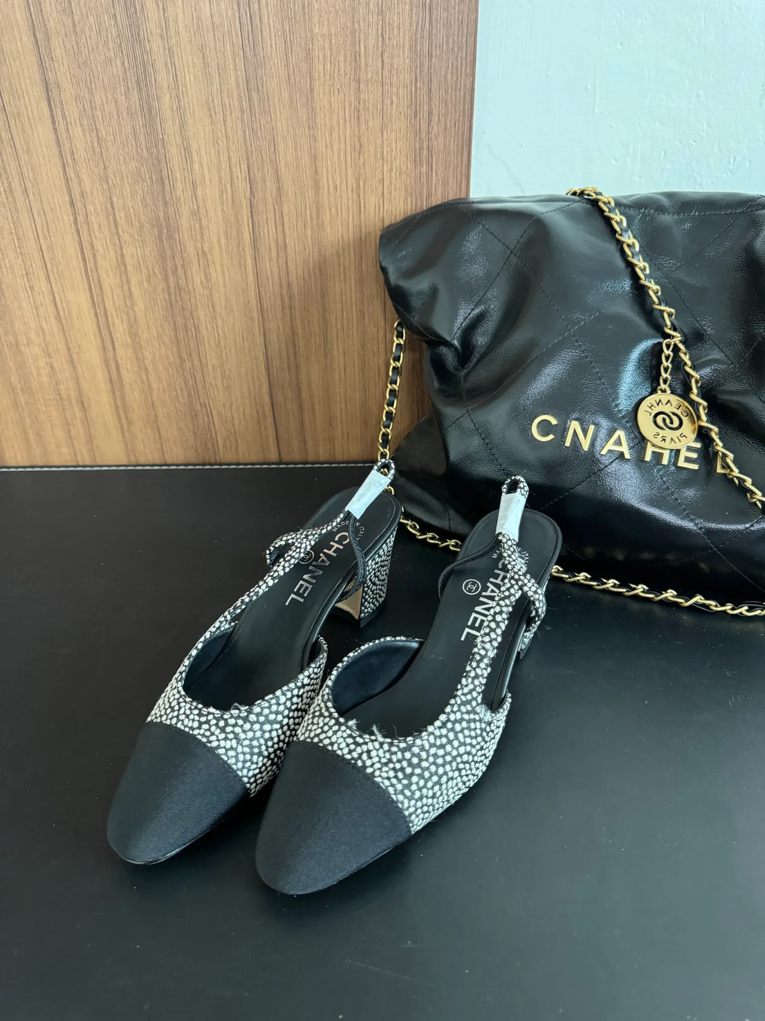 Туфли Женские Chanel 18200