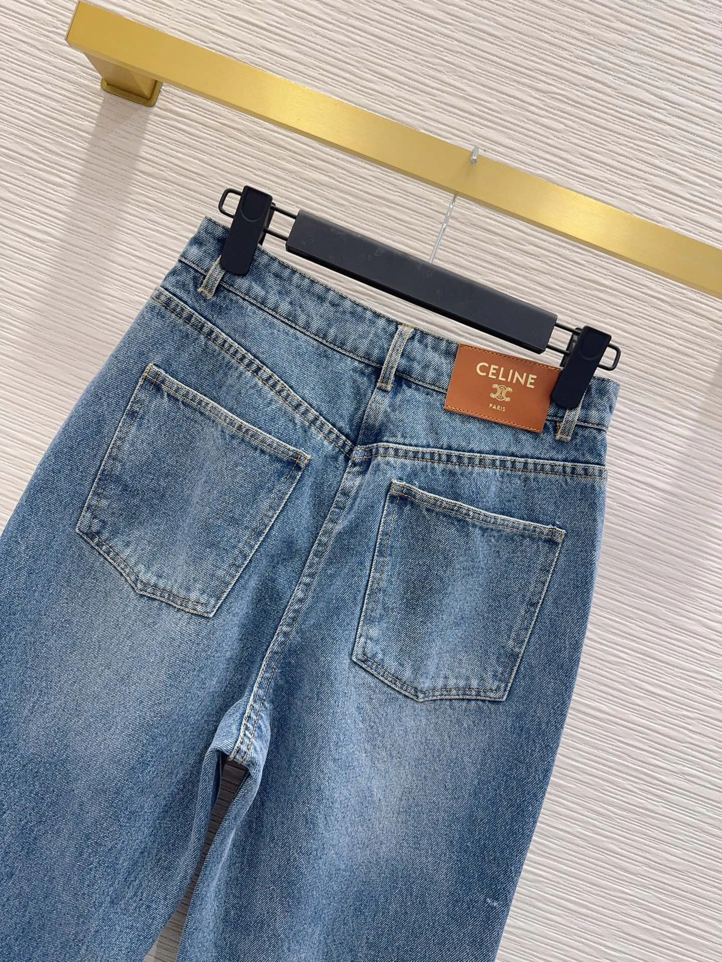 Джинсы Женские Celine 18853917
