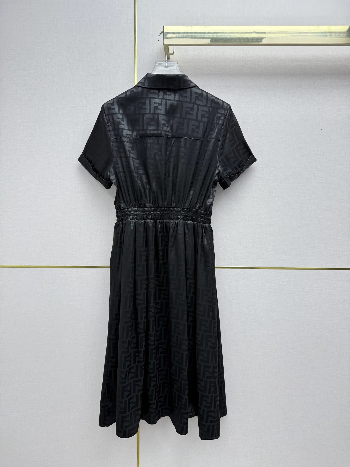 Платья Женские Fendi 17269523