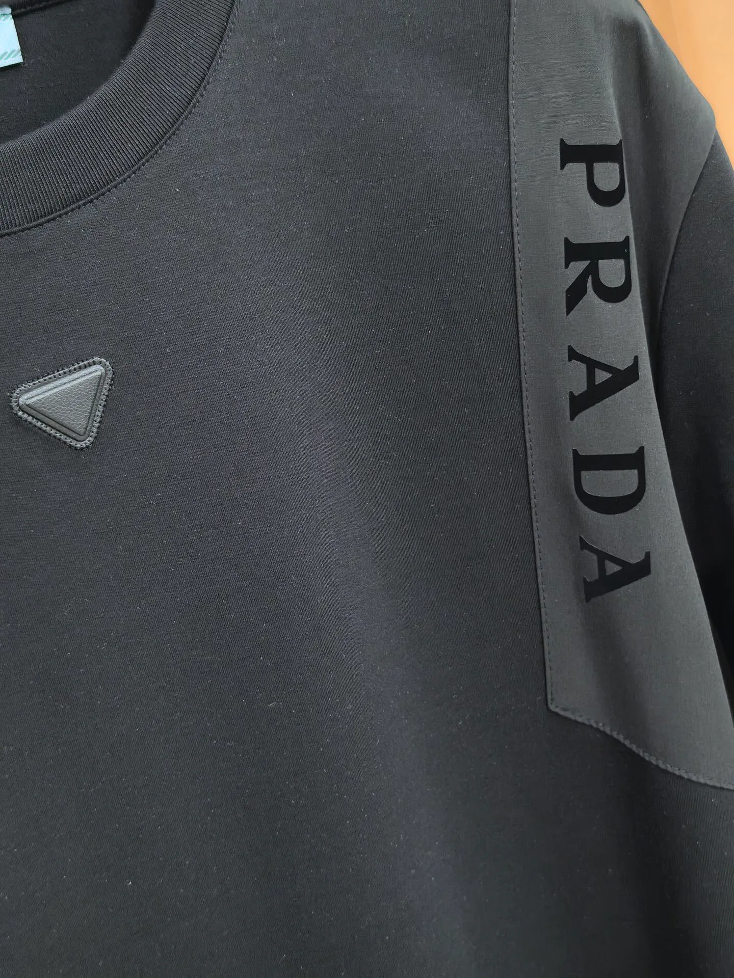 Футболки Мужские Prada 10511805