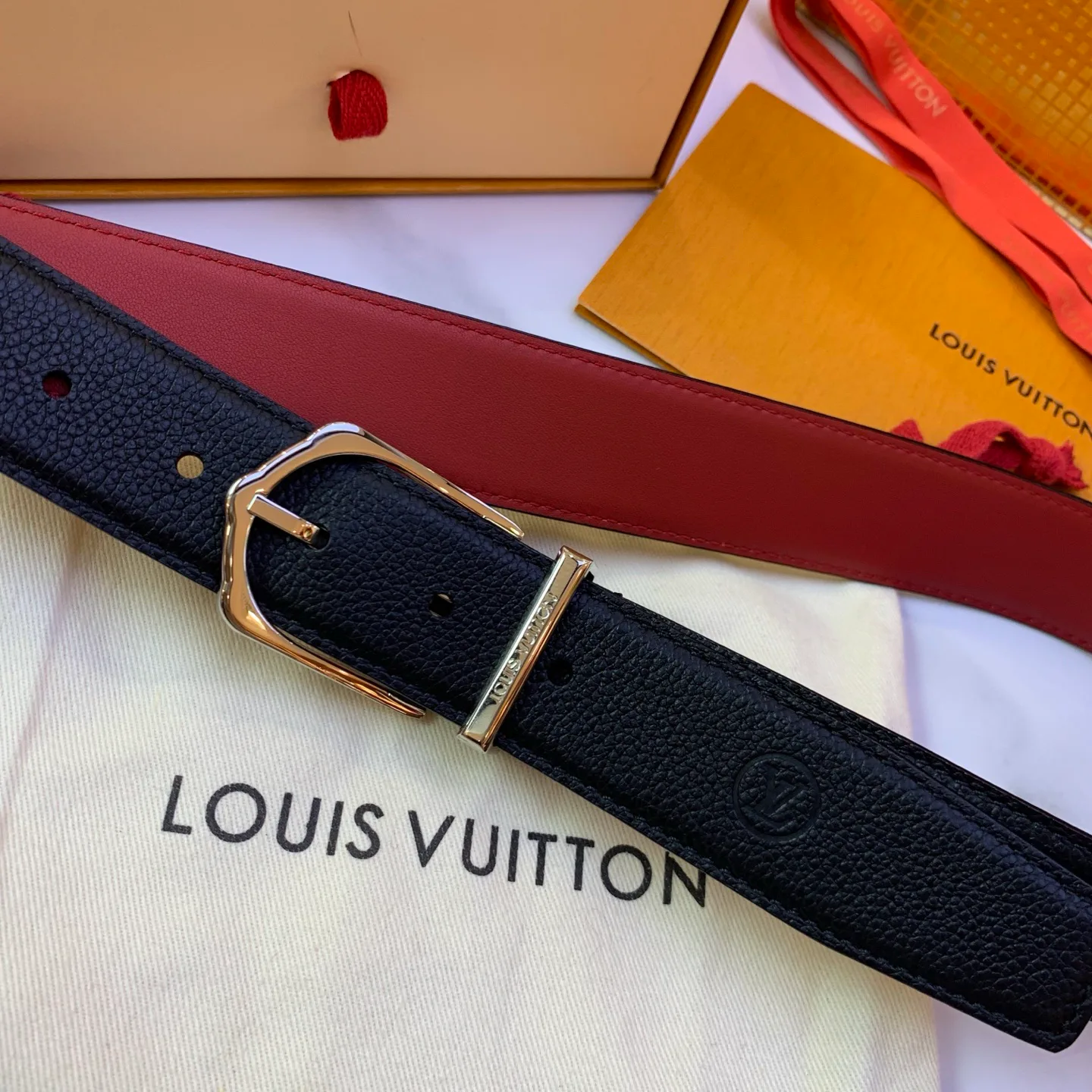 Ремни Louis Vuitton 17682164