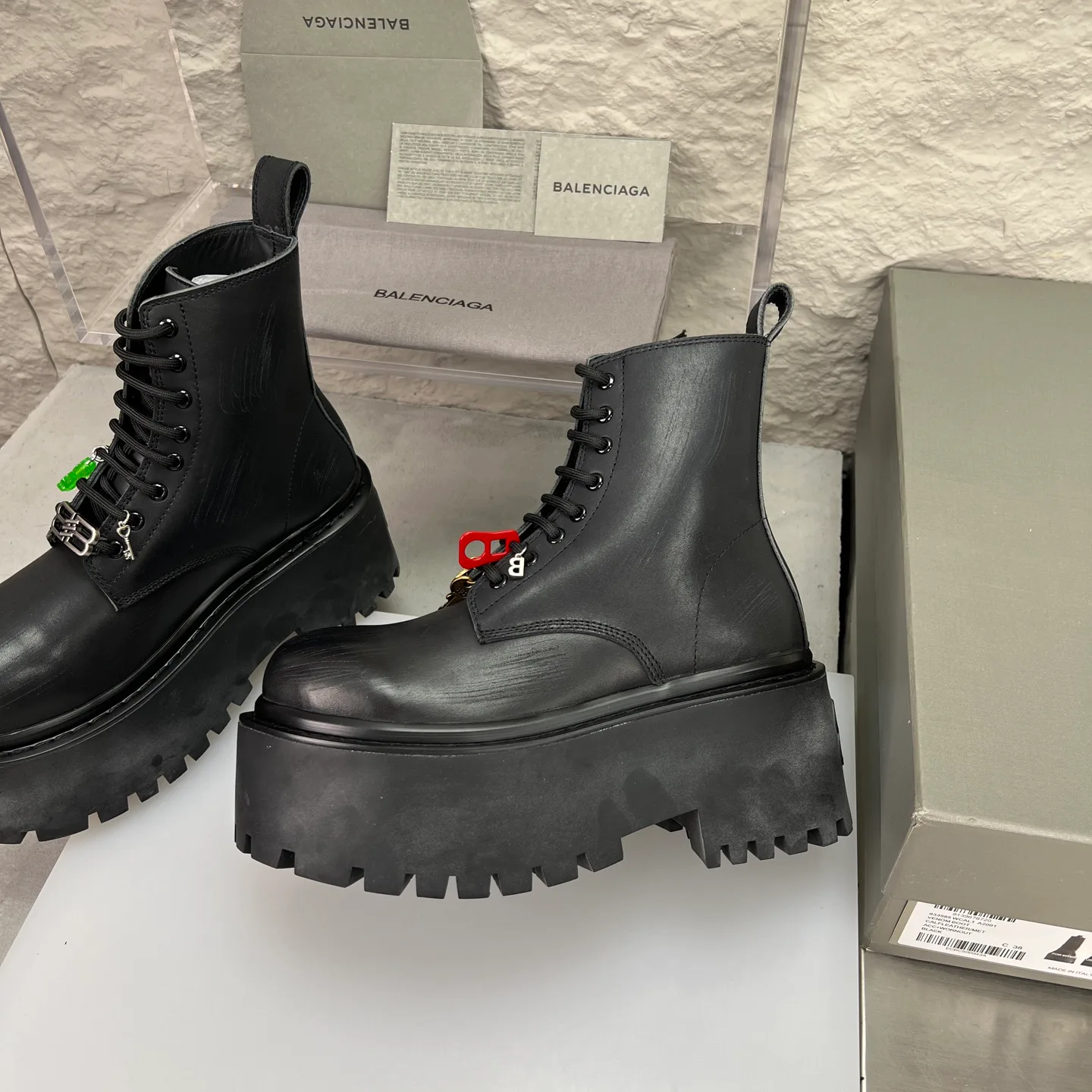 Ботинки Женские Balenciaga 4489120