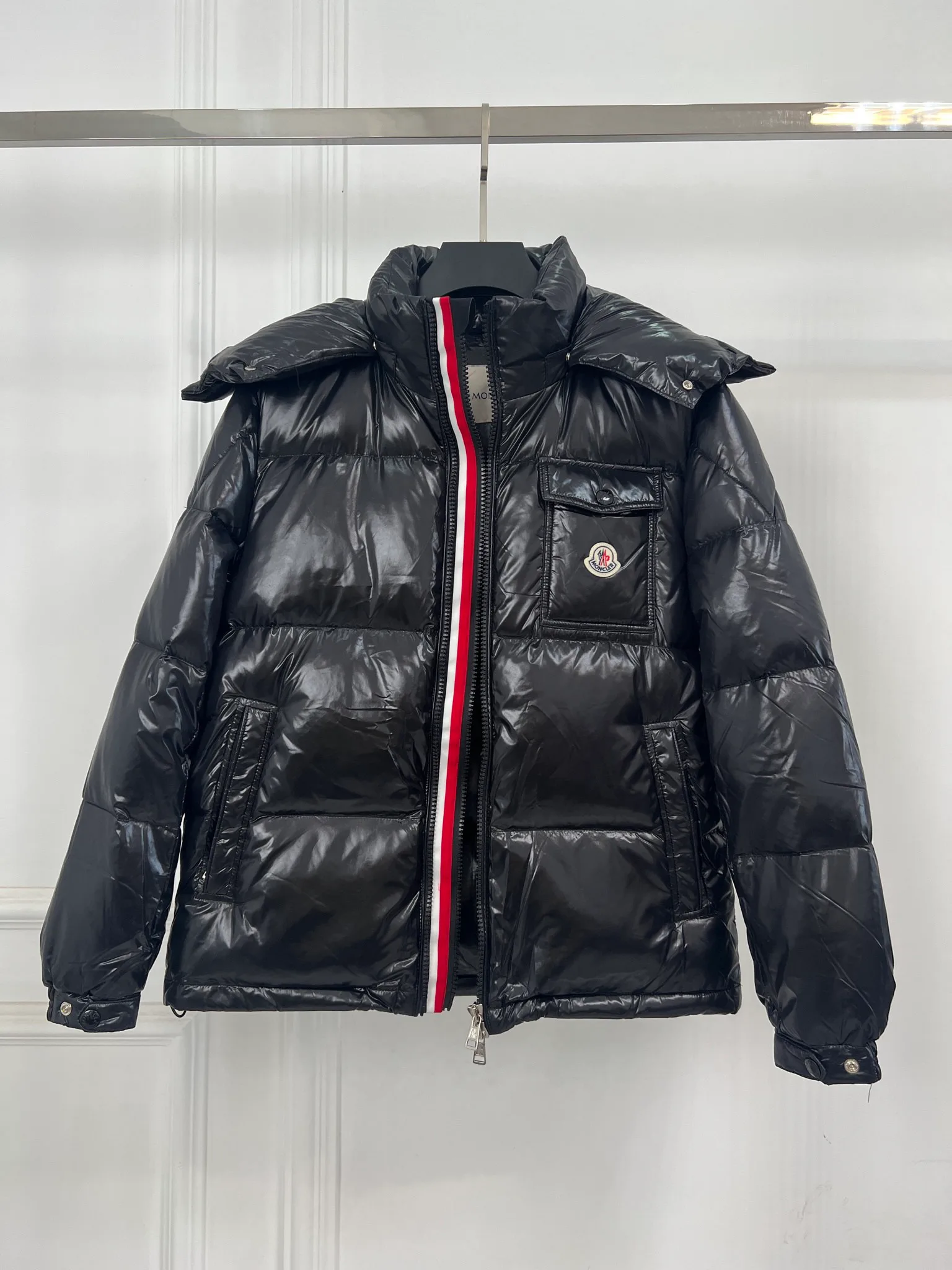 Куртки И Пуховики Женские Moncler 18415666