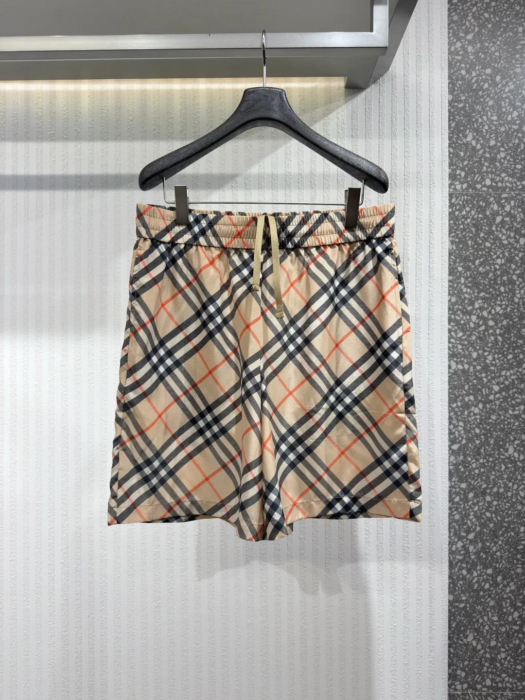 Шорты Мужские Burberry 13139514