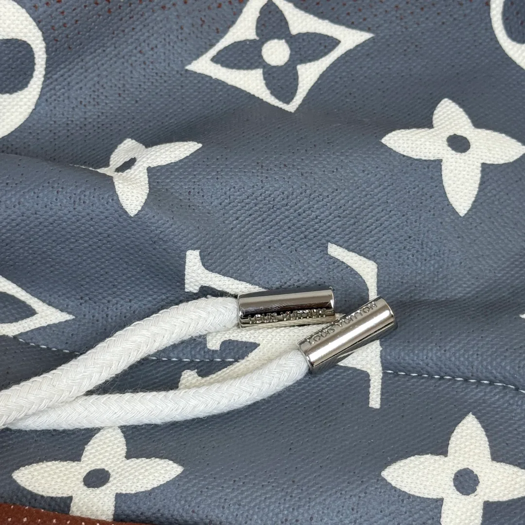 Шорты Женские Louis Vuitton 11873023