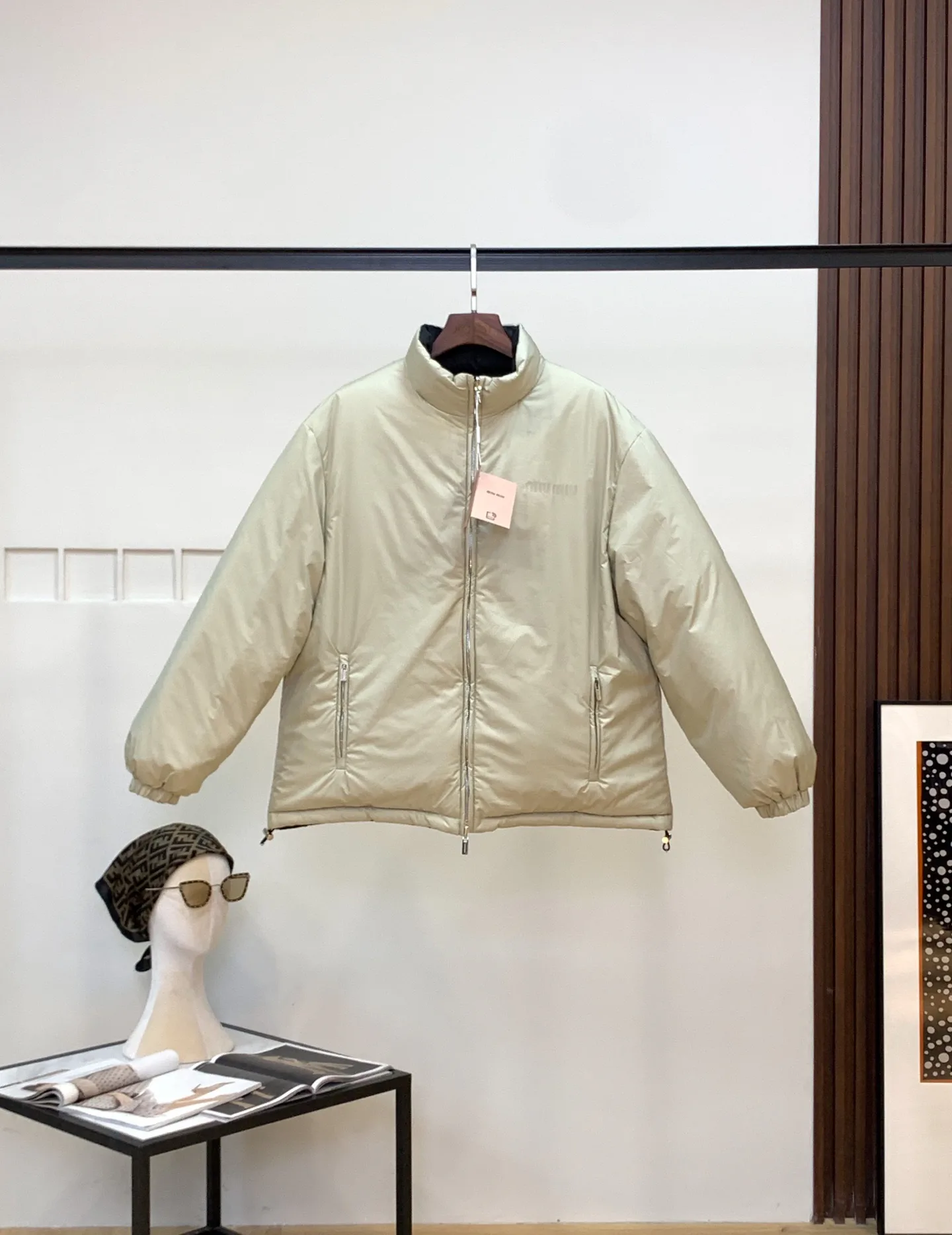 Пуховики Женские Miu Miu 497027