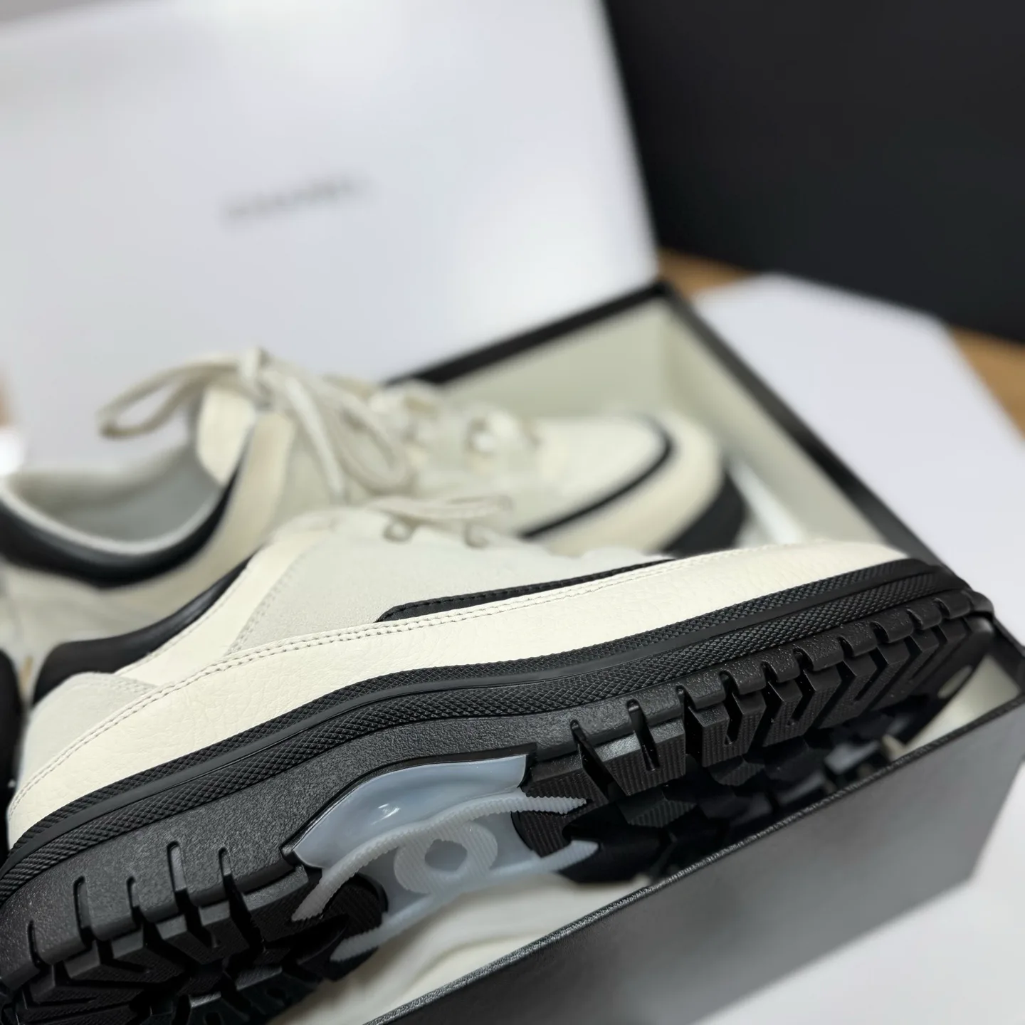 Кроссовки Женские Chanel 63306