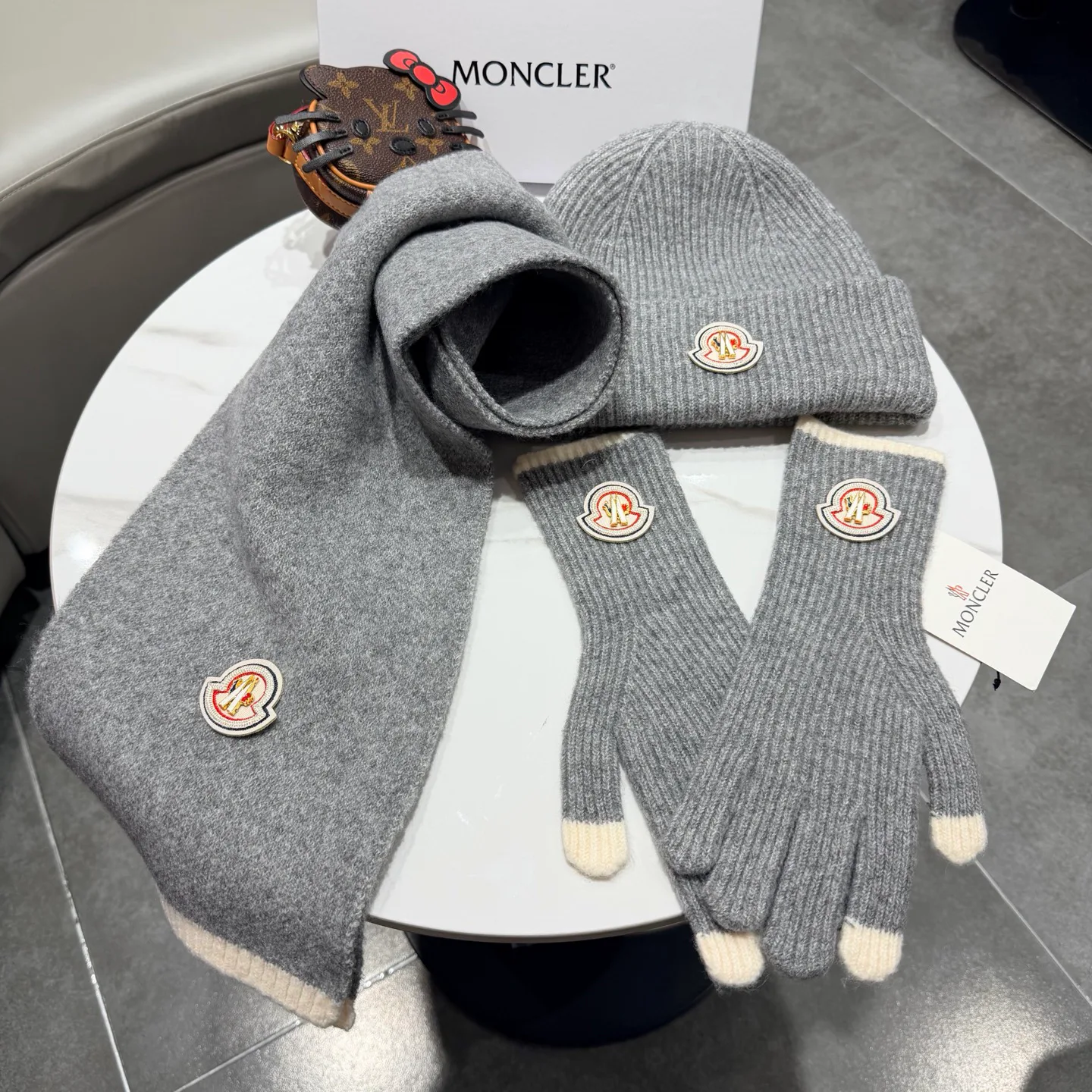 Шарфы Moncler 318466
