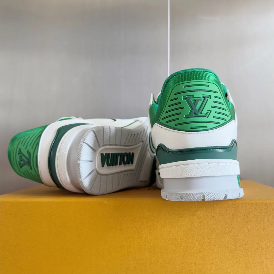 Кроссовки Женские Louis Vuitton 10646338