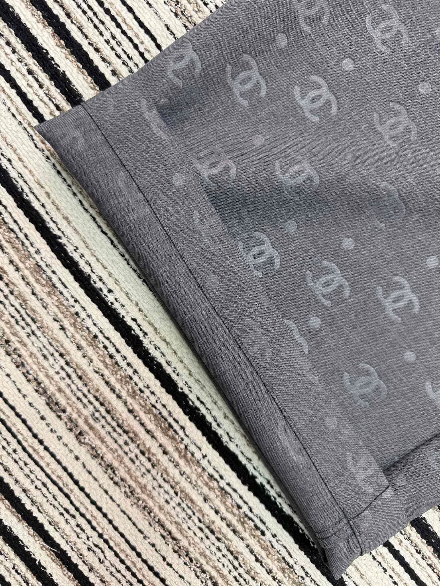 Брюки Женские Chanel 11646373