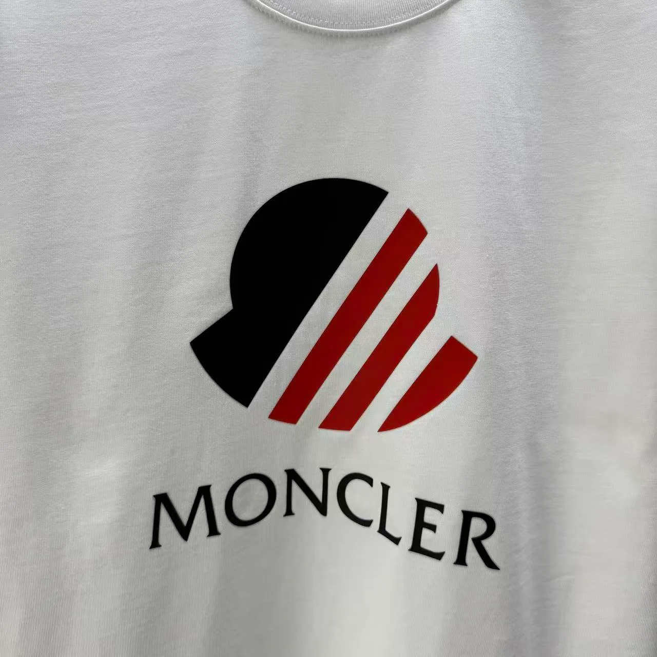 Футболки Женские Moncler 9128911
