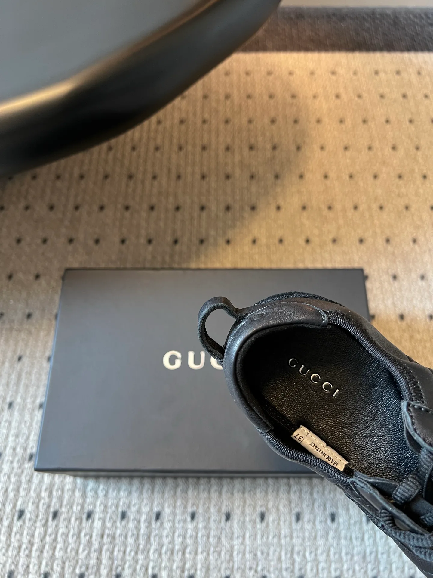 Кроссовки Женские Gucci 17614656