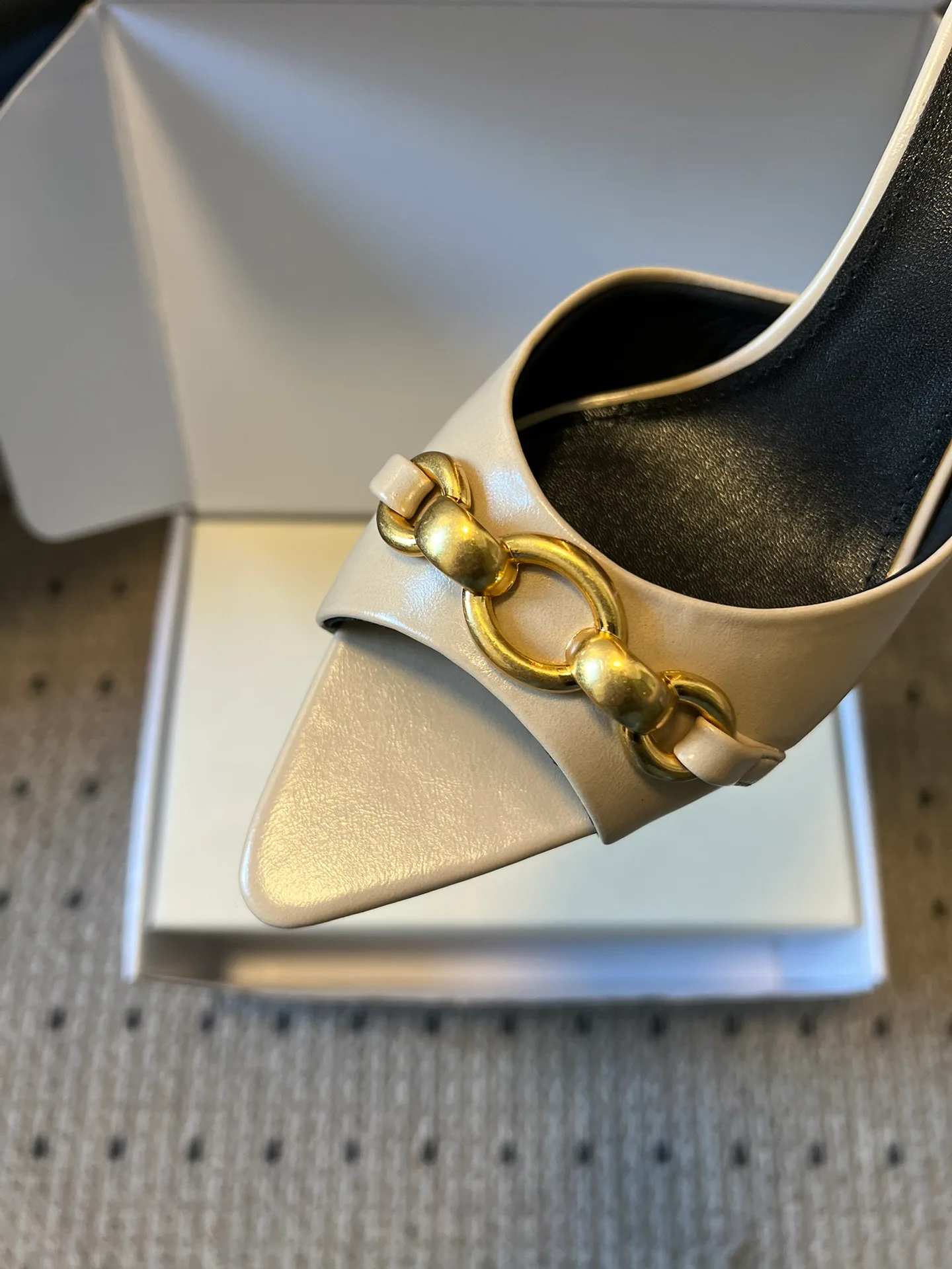 Босоножки Женские Saint Laurent 10835468