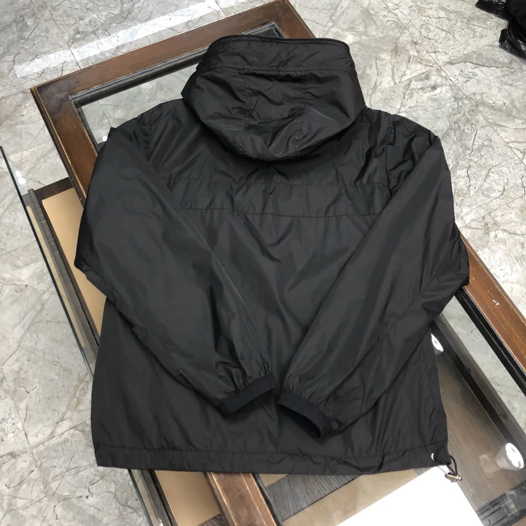Куртки И Пуховики Мужские Moncler 17286029