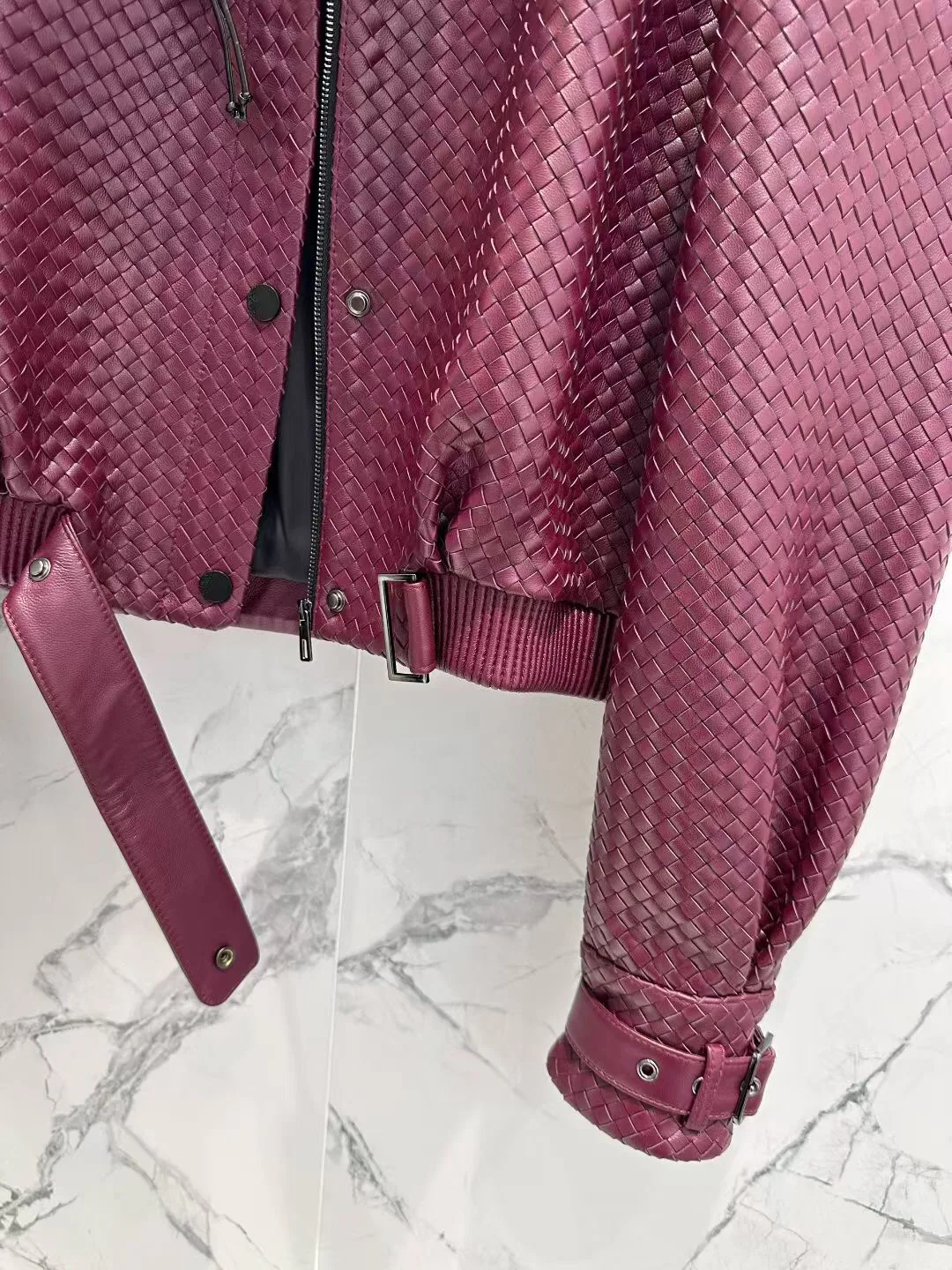 Кожаные Куртки И Дублёнки Женские Bottega Veneta 11700522