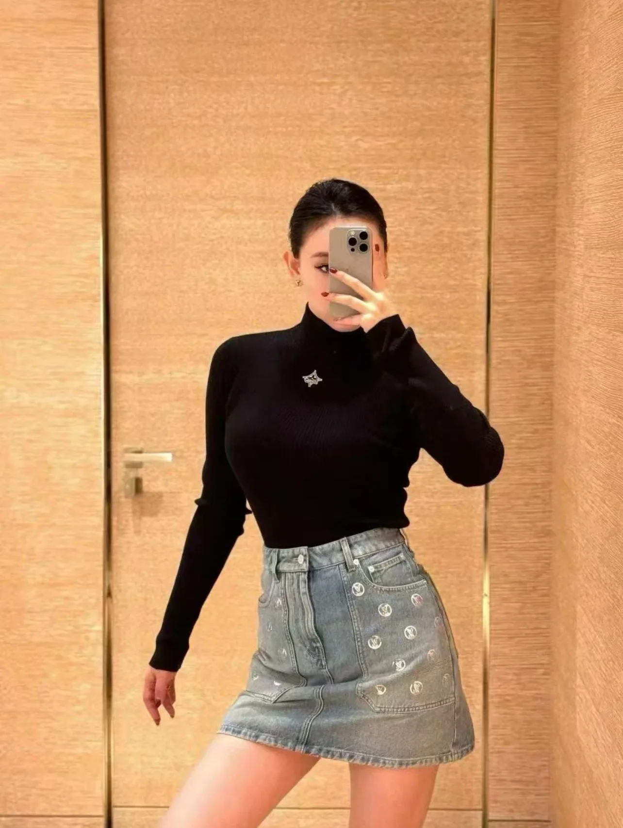 Юбки Женские Louis Vuitton 524921